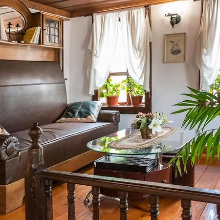 Kazasovata Guest House Tryavna Ngoại thất bức ảnh