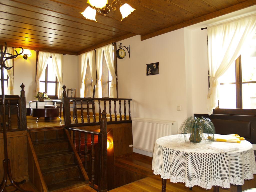 Kazasovata Guest House Tryavna Phòng bức ảnh